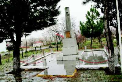 Hasköy Şehitlik Anıtı